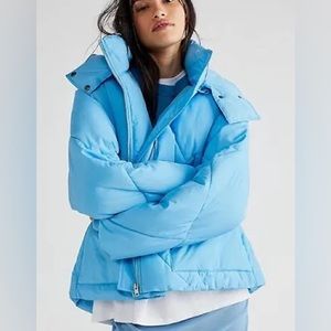 Free people puffer jacket.